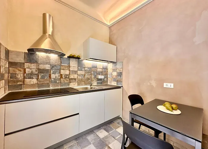 Appartamento Hostdomus - Smeraldo - Seafront - Bike *